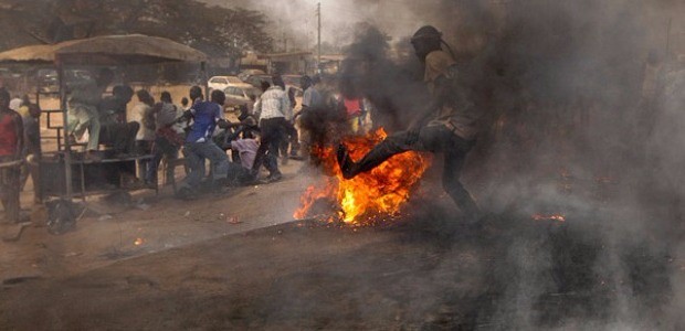 В Нигерии в результате взрыва погибли 15 человек и десятки ранены - ảnh 1